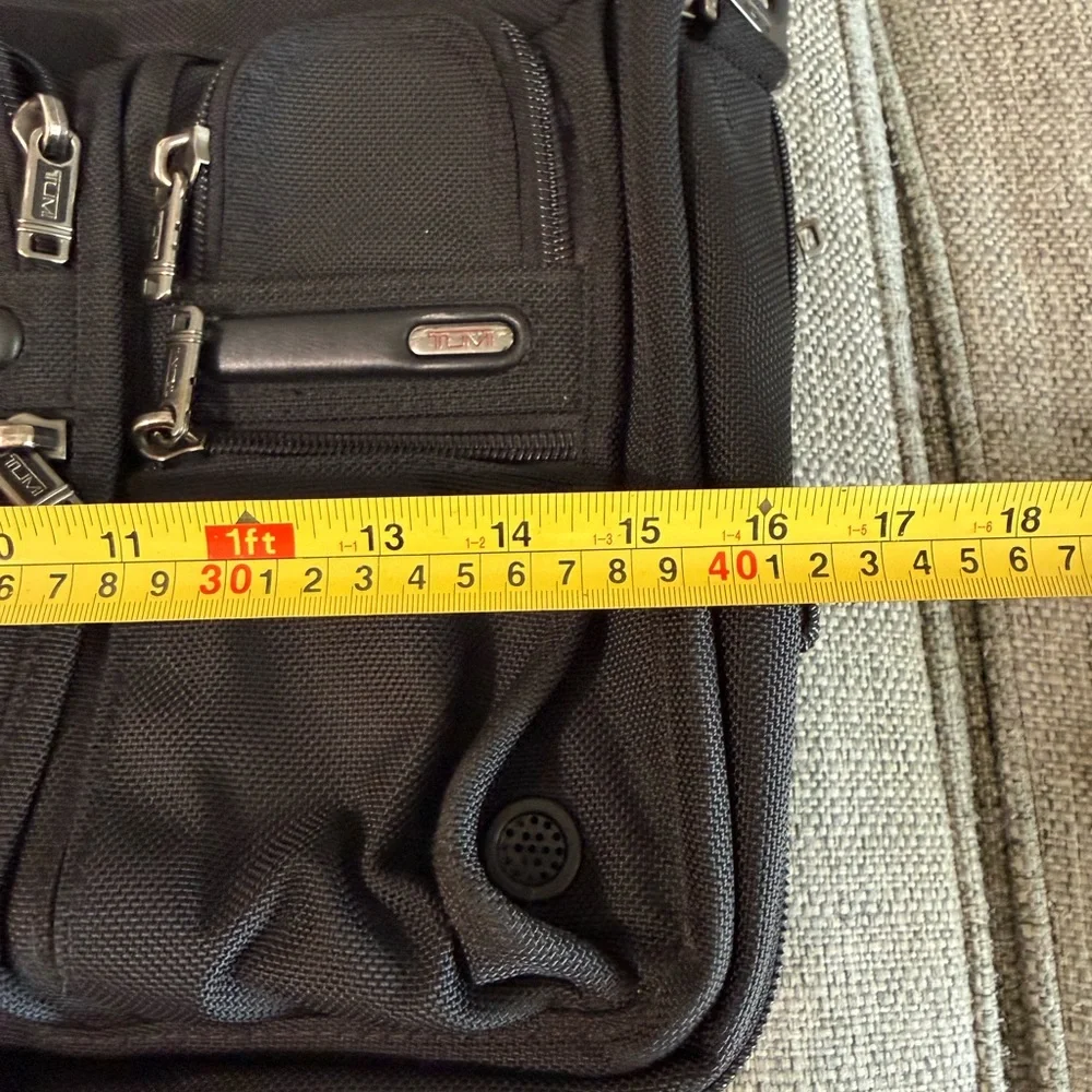 Tumi Alpha 26141D4 Black Expandable Large Dual Handle Briefcase Travel Bag
